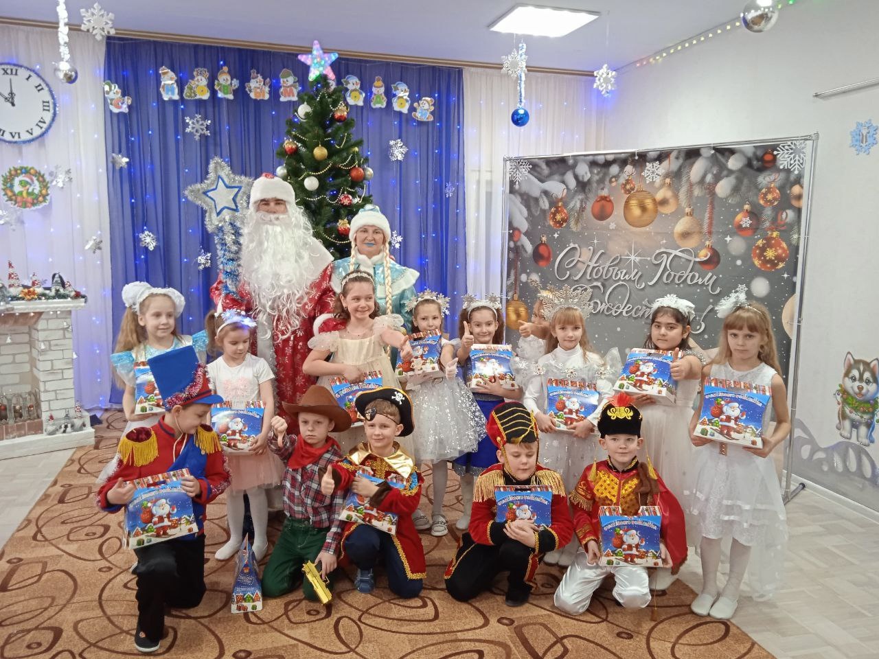 Новогодний утренник.